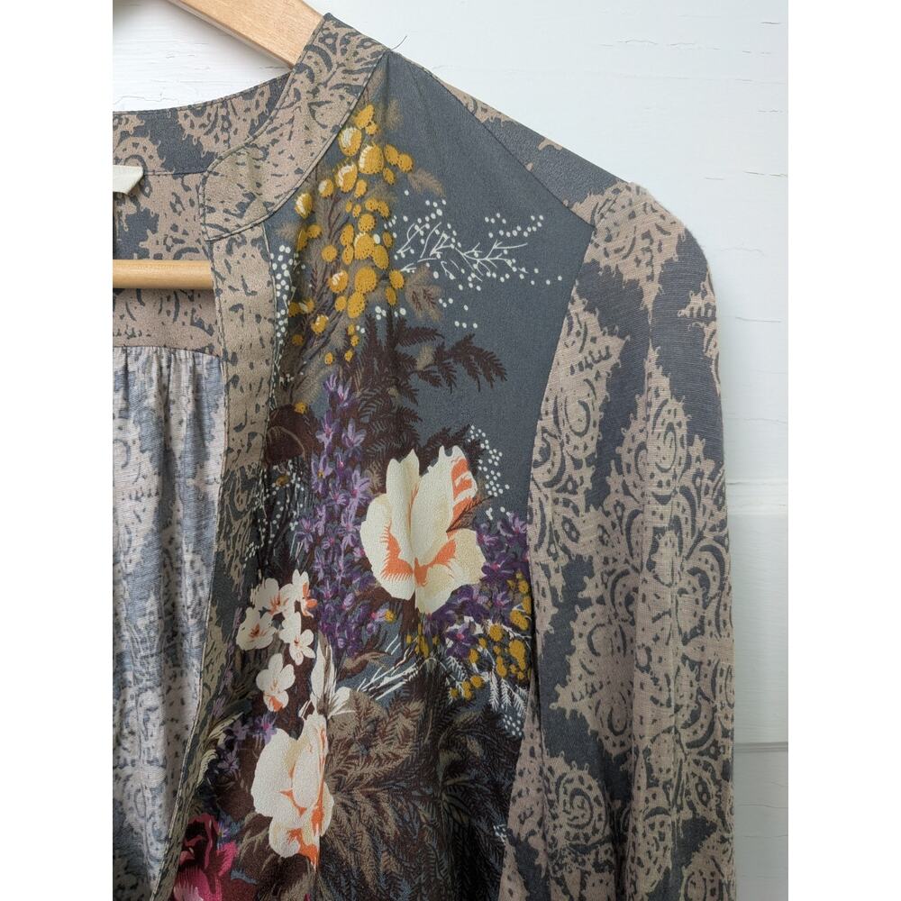Tiny Anthropologie Floral Wrap Blouse Small Surplice Long Sleeve Gray - Picture 3 of 16